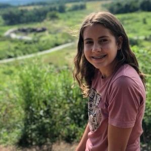 Meet your Posher, Vivian